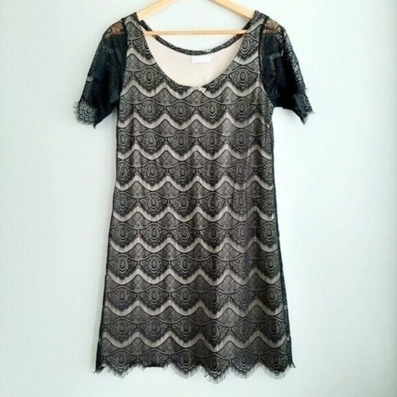 GOOD CLOTHING | Black Lace Nude Lining Scoop Neck Short Sleeve Dress Sz M - Picture 2 of 13